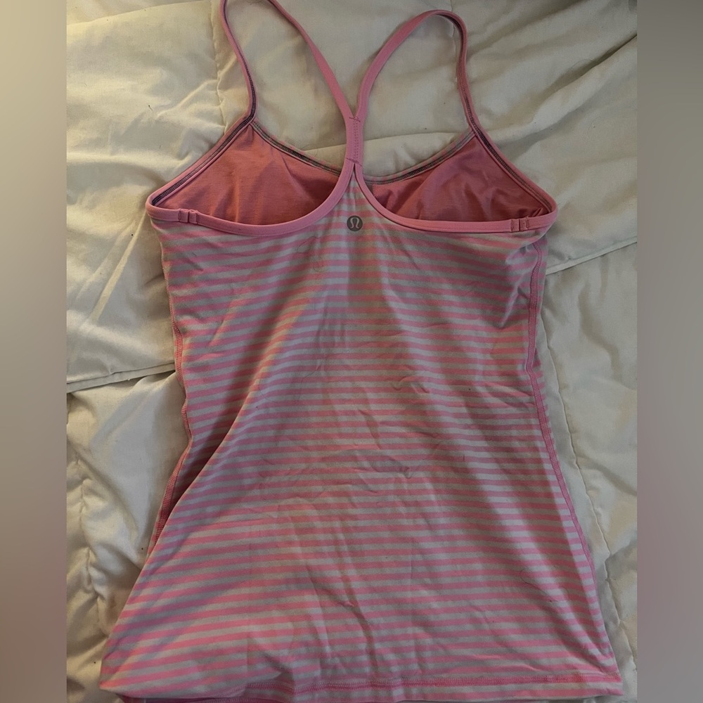 Lululemon tank